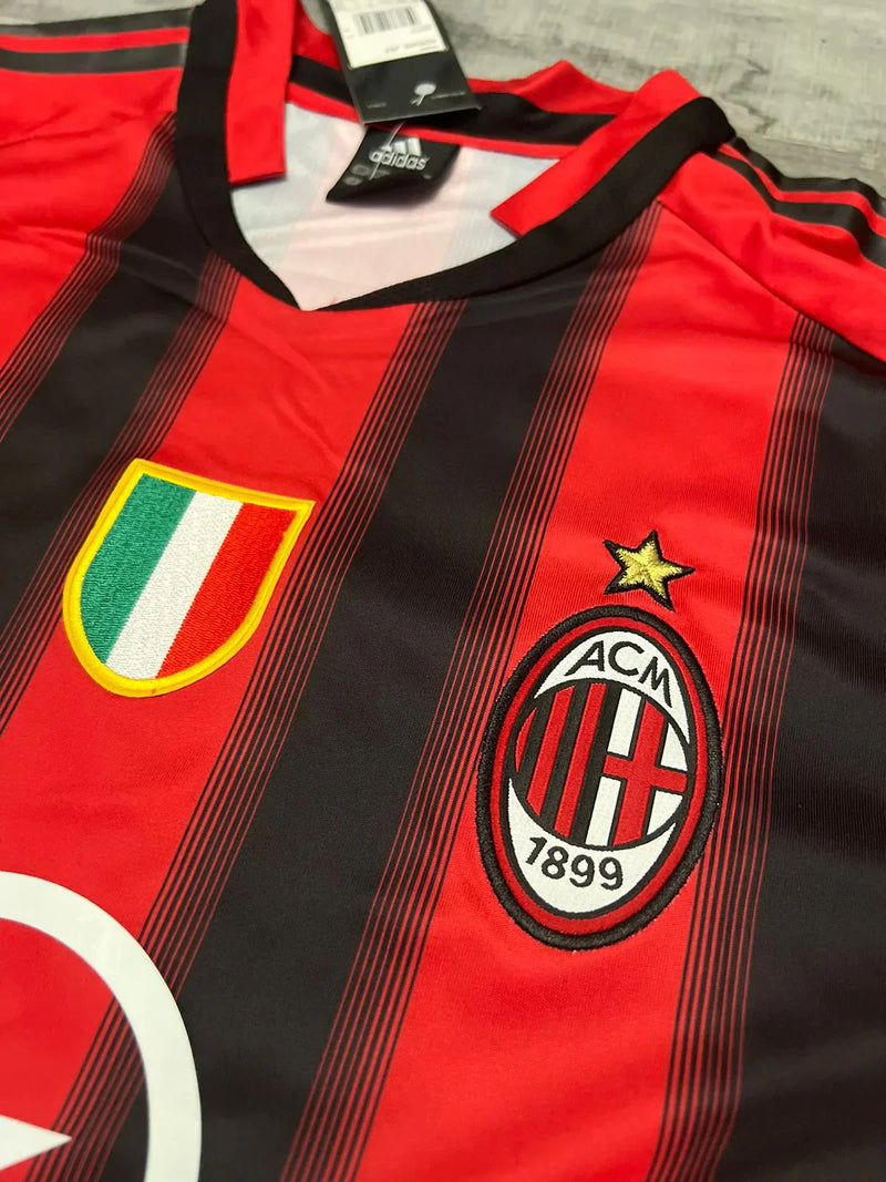 Camisa Retrô AC Milan 2004/05 Home