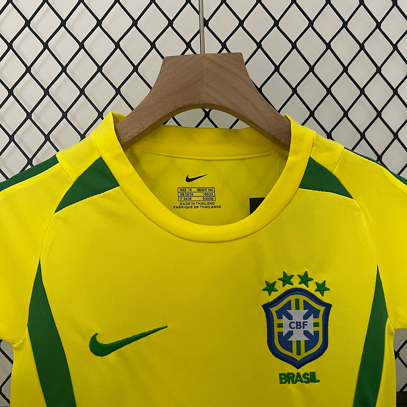 Conjunto Retrô Infantil Seleção Brasil l 2002 - Modelo Torcedor