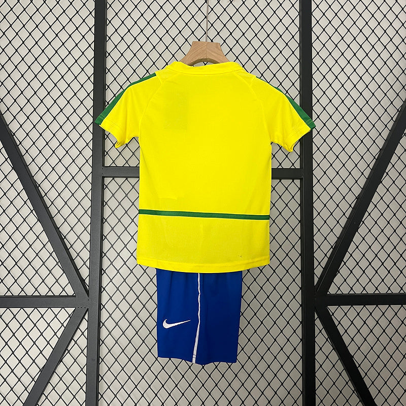 Conjunto Retrô Infantil Seleção Brasil l 2002 - Modelo Torcedor